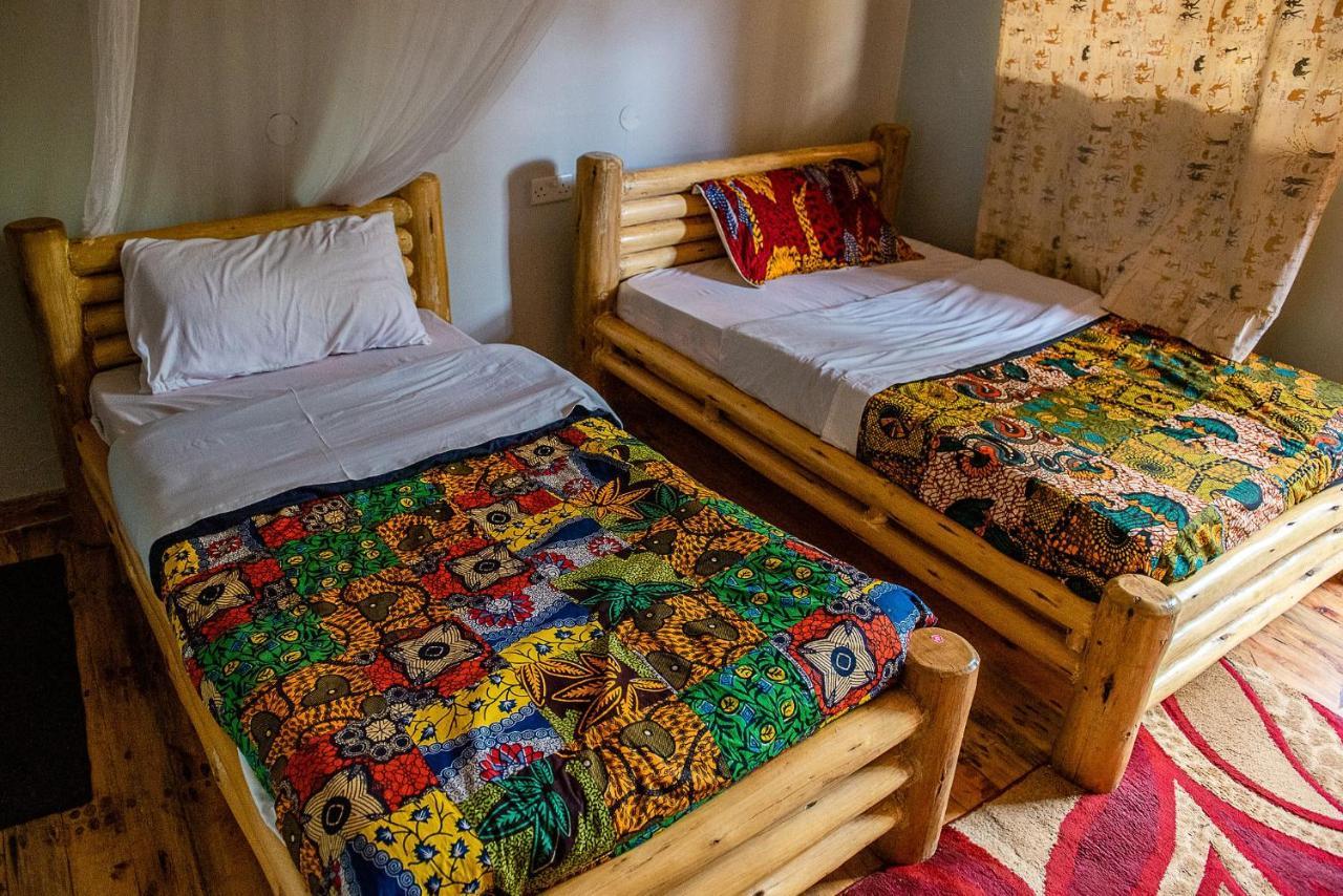 Elite Backpackers Services Masaka Extérieur photo