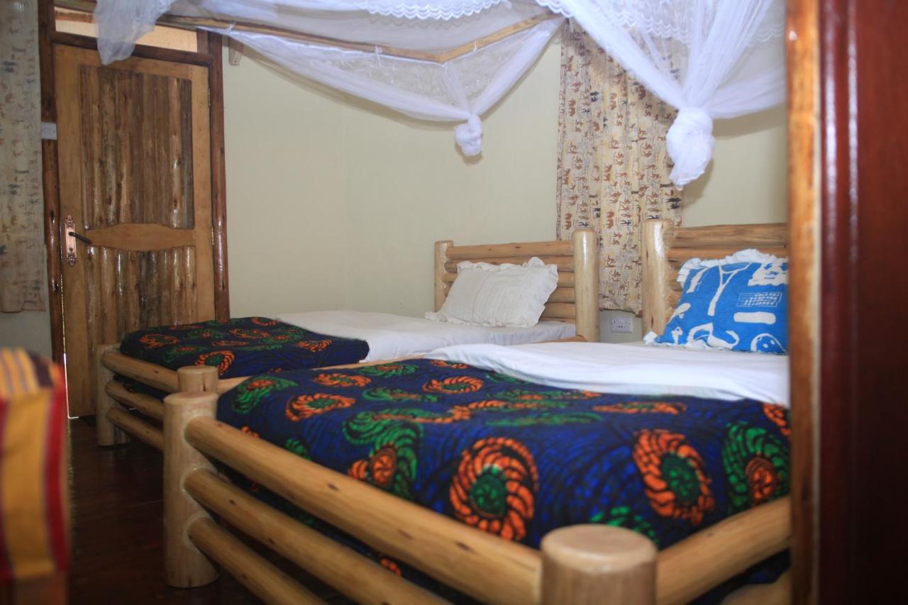 Elite Backpackers Services Masaka Extérieur photo