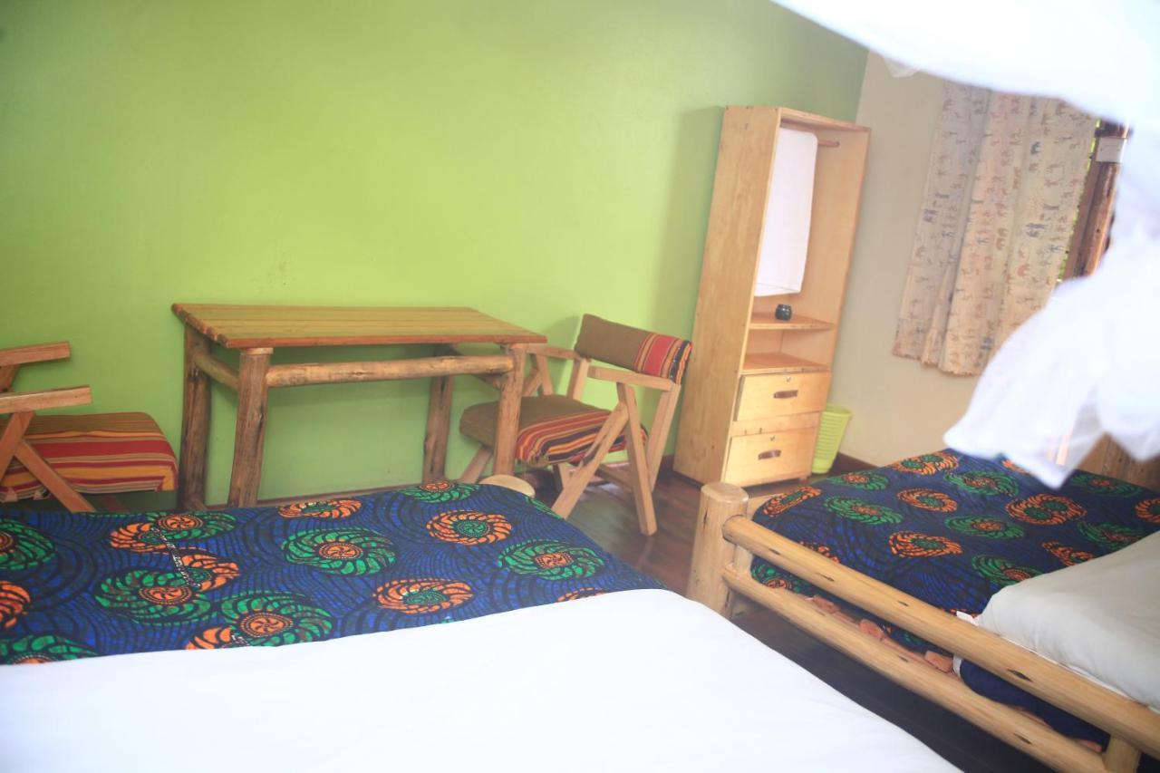 Elite Backpackers Services Masaka Extérieur photo